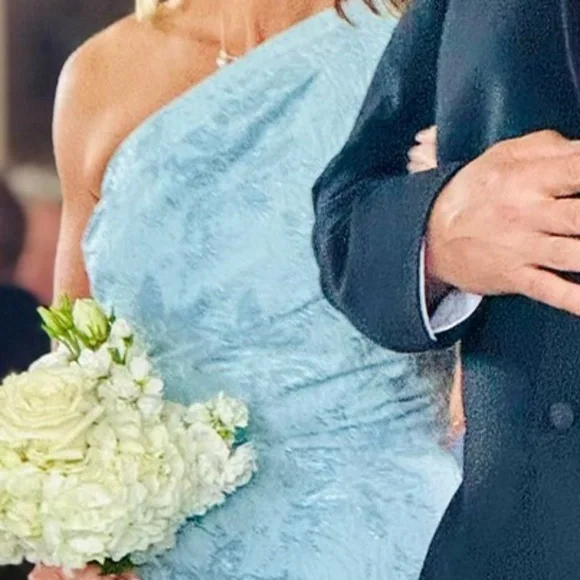 Teri Jon by Ricki Freeman One-Shoulder Side Ruffle Gown in Size 2 - Picture 2 of 4